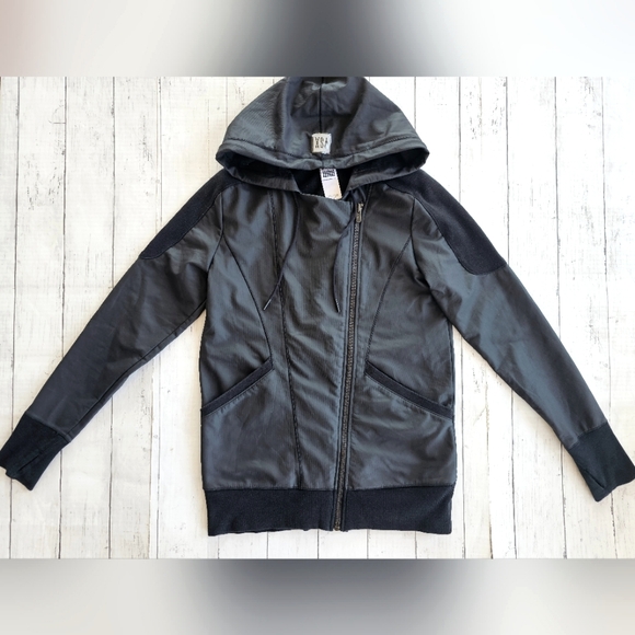 Victoria's Secret Jackets & Blazers - Victoria's Secret VSX SPORT Black Zip Up Hoodie Jacket Coat with Pockets Size S